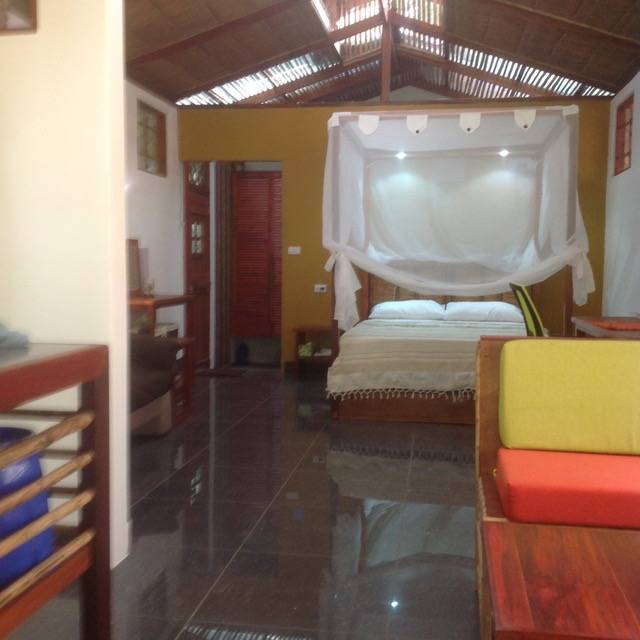 CommercialHotel - B&B for sale in Playa Chiquita Costa Rica