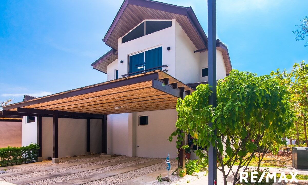 Homes for sale in Jaco Beach Costa Rica