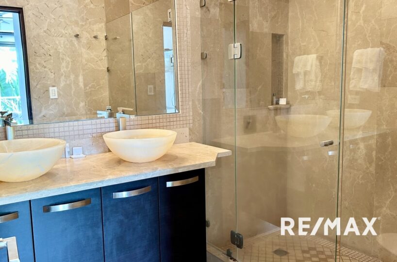 Hotel - B&B for sale in Jaco Beach Costa Rica