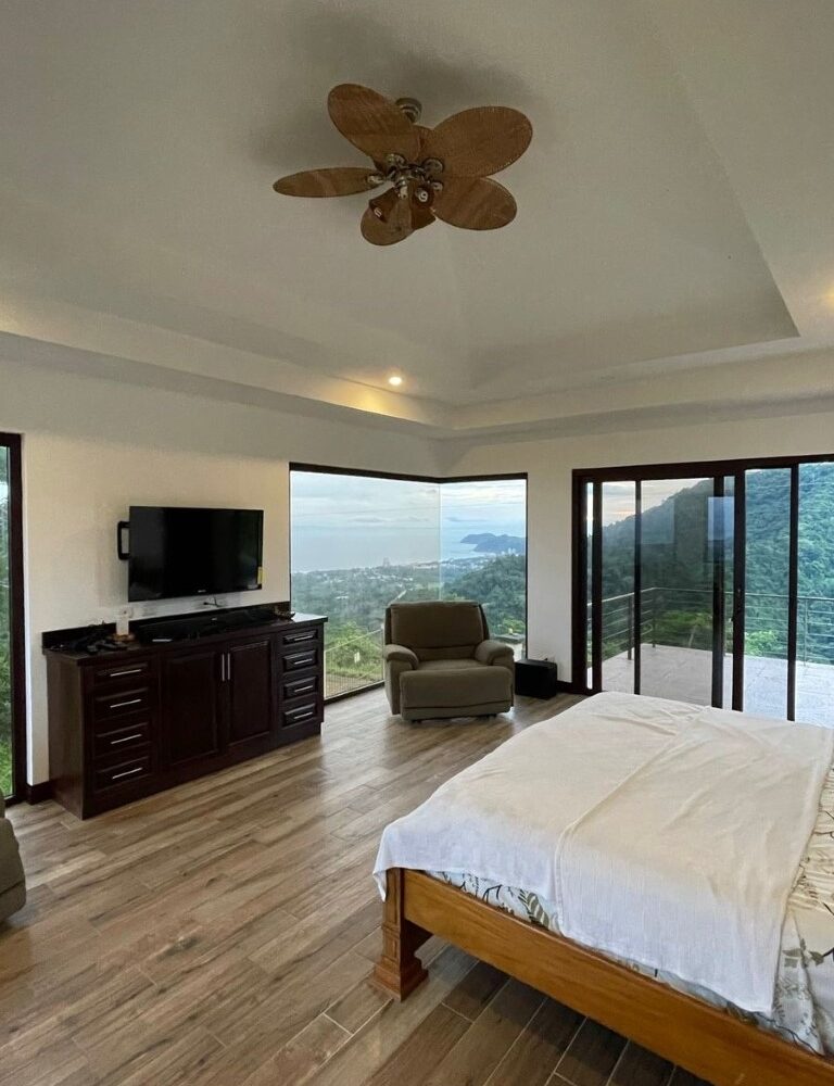 Homes for sale in Hermosa Beach Costa Rica