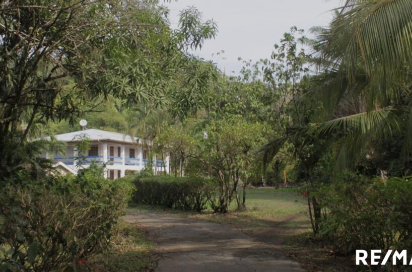 Development LandHotel - B&B for sale in Hermosa Beach Costa Rica