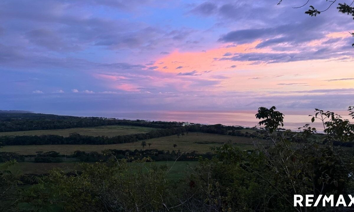 Development LandHotel - B&B for sale in Hermosa Beach Costa Rica