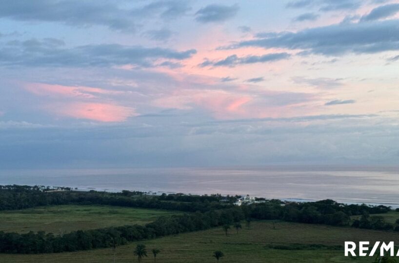 Development LandHotel - B&B for sale in Hermosa Beach Costa Rica