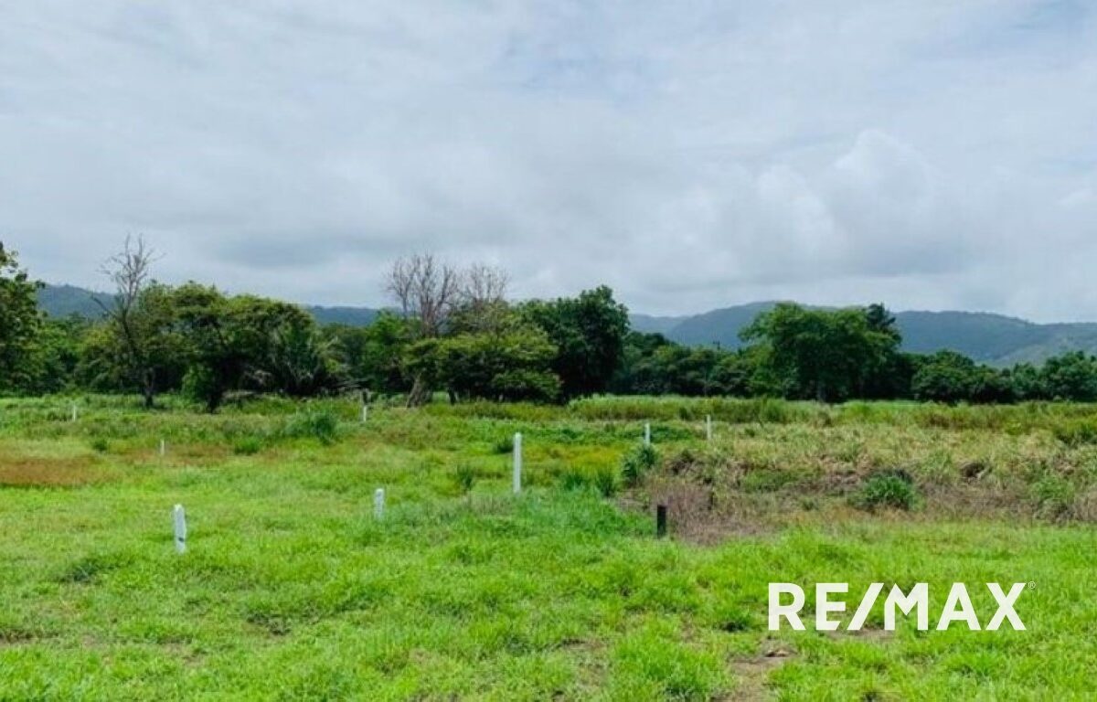 Building Lots for sale in Hermosa Beach Costa Rica