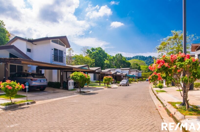 Homes for sale in Jaco Beach Costa Rica