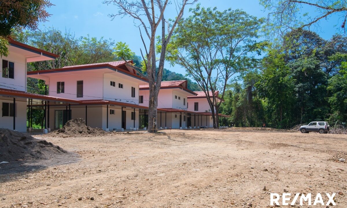 Homes for sale in Hermosa Beach Costa Rica