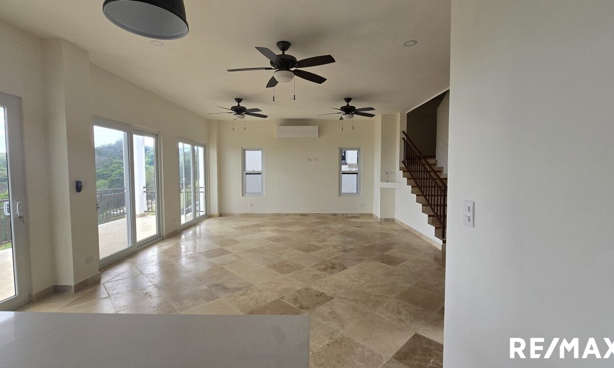 Homes for sale in Hermosa Beach Costa Rica