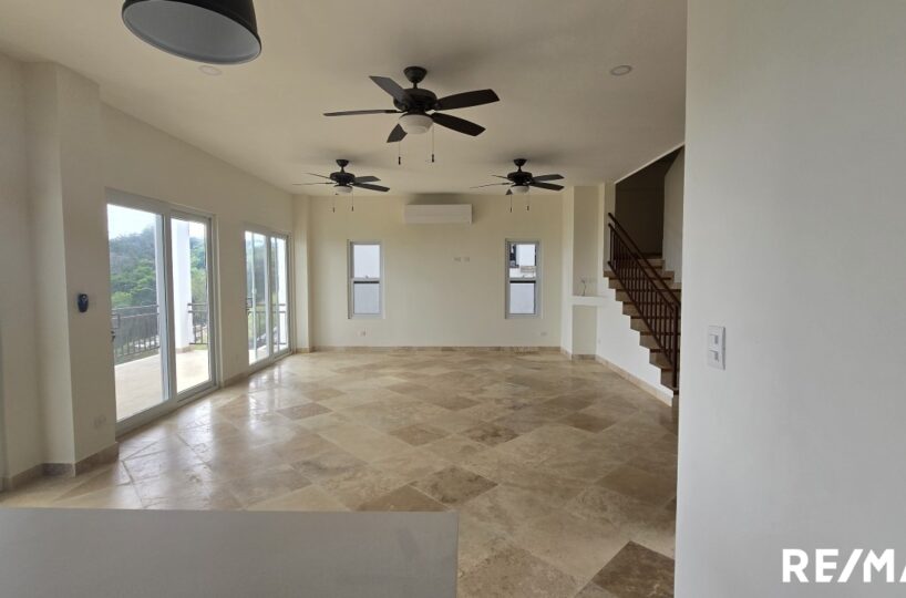 Homes for sale in Hermosa Beach Costa Rica