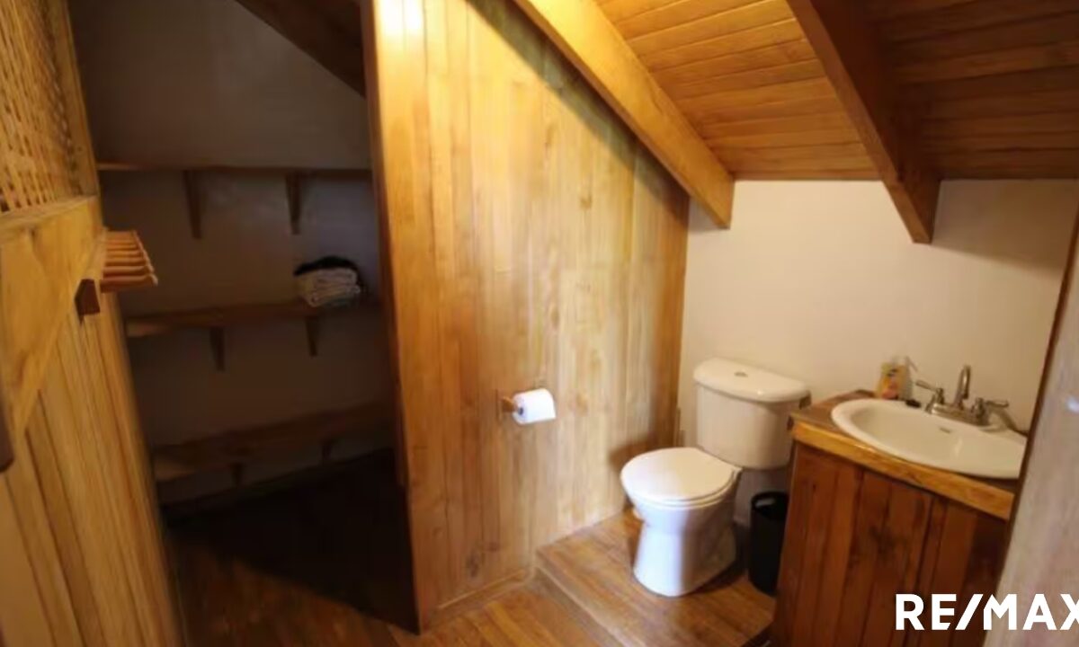 Homes for sale in Hermosa Beach Costa Rica