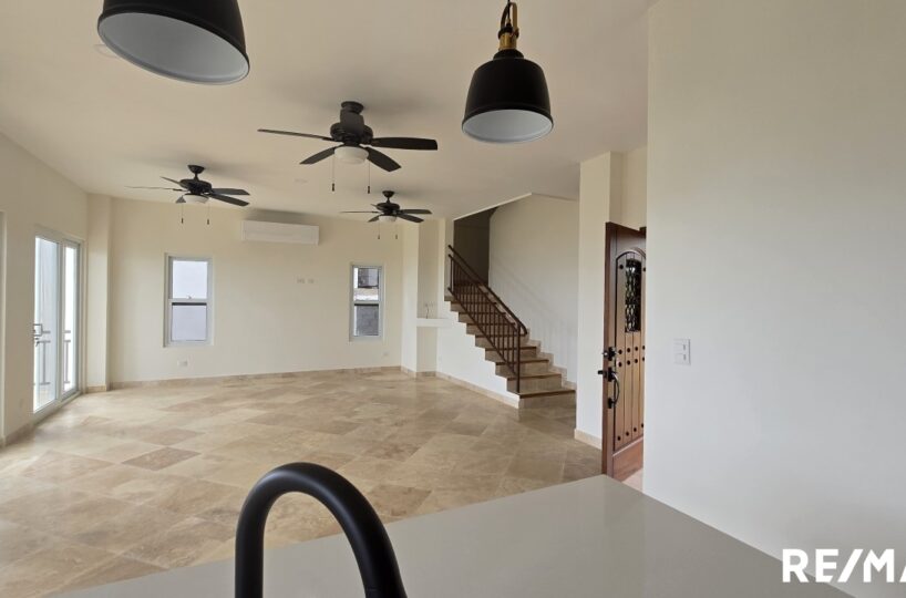 Homes for sale in Hermosa Beach Costa Rica