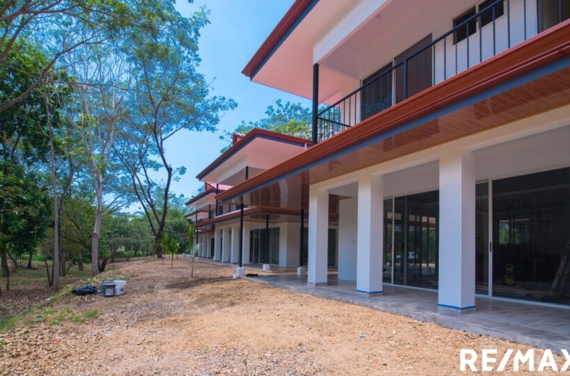 Homes for sale in Hermosa Beach Costa Rica