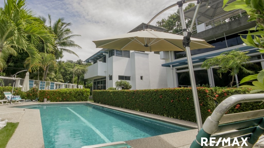 Condos for sale in Esterillos Costa Rica