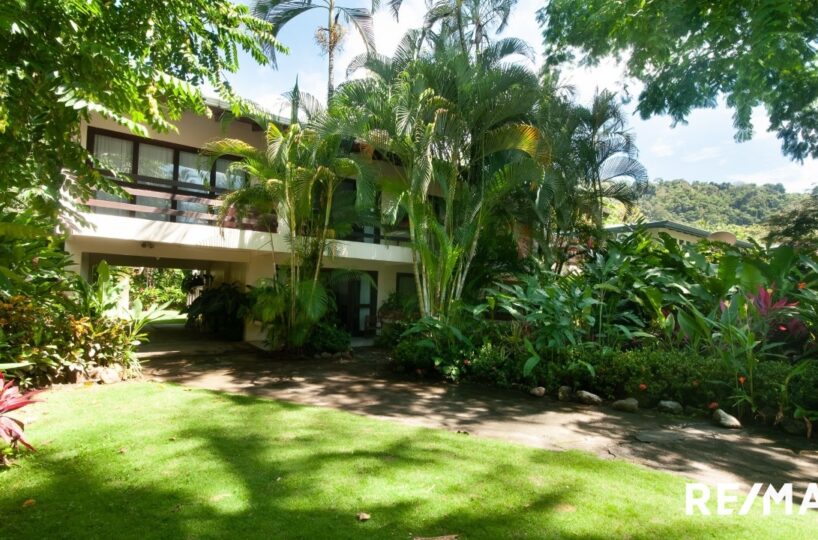 Hotel - B&B for sale in Jaco Beach Costa Rica