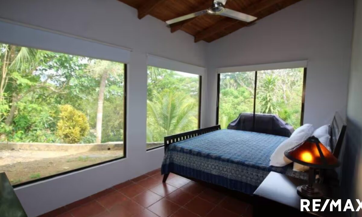 Homes for sale in Hermosa Beach Costa Rica