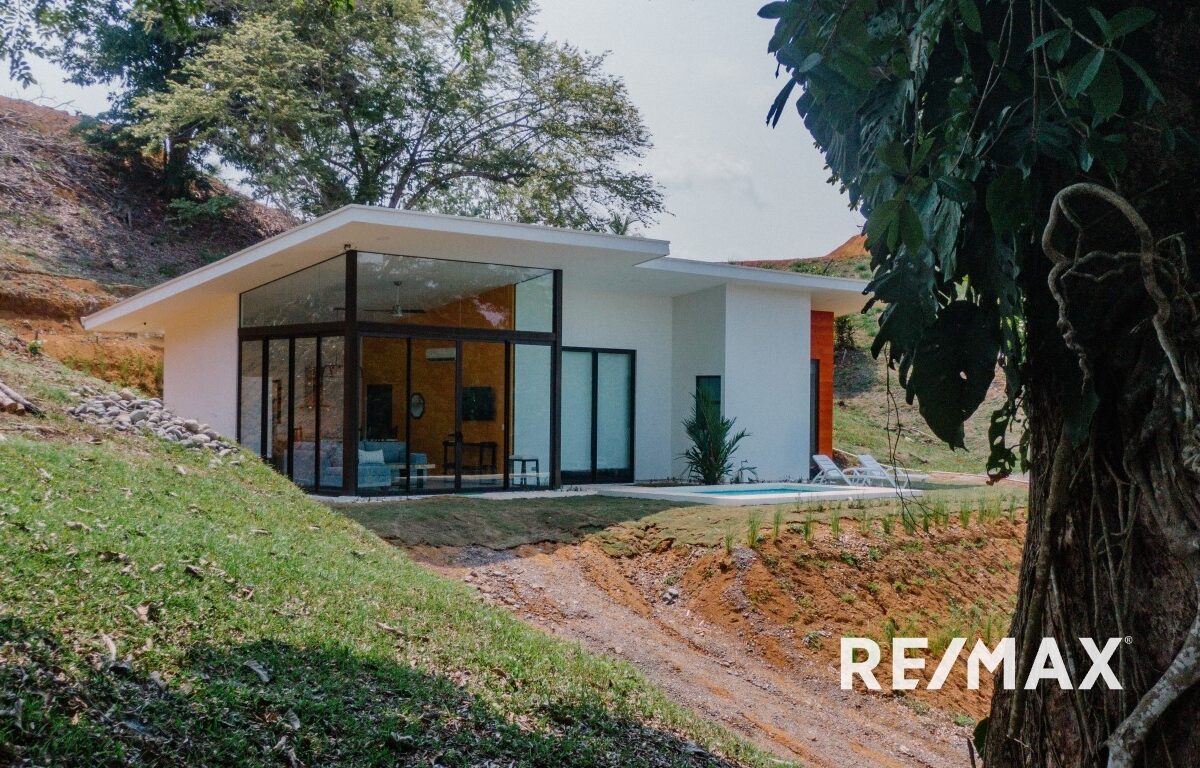 Homes for sale in Esterillos Costa Rica