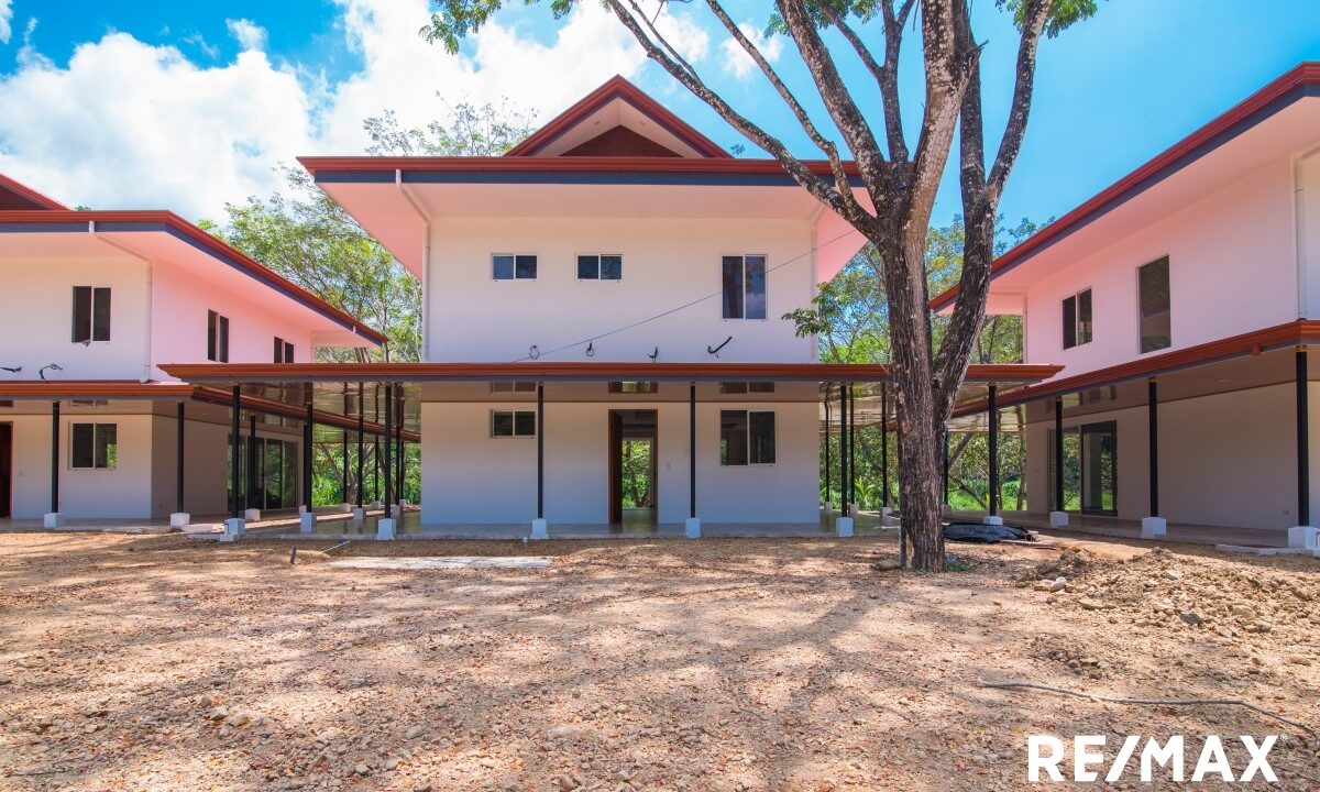 Homes for sale in Hermosa Beach Costa Rica