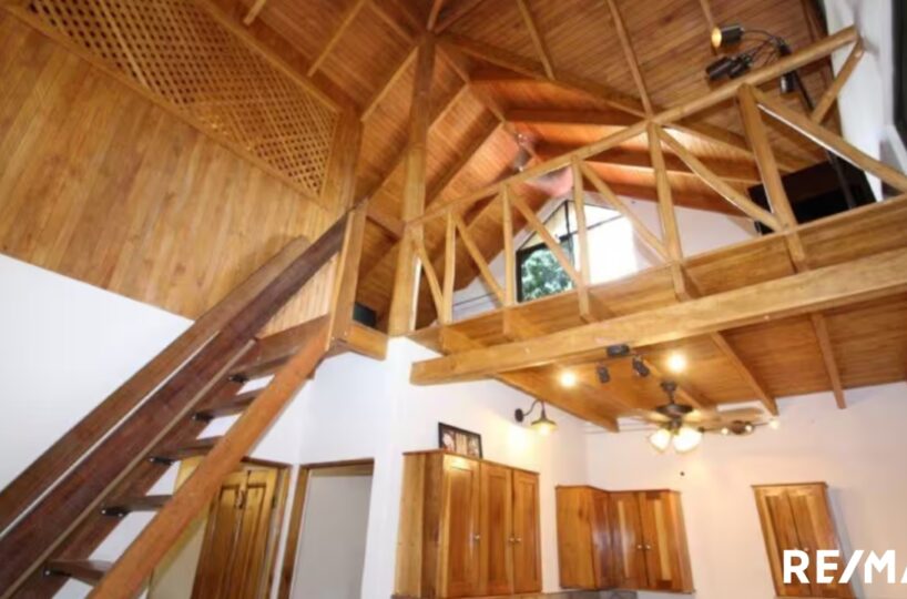 Homes for sale in Hermosa Beach Costa Rica