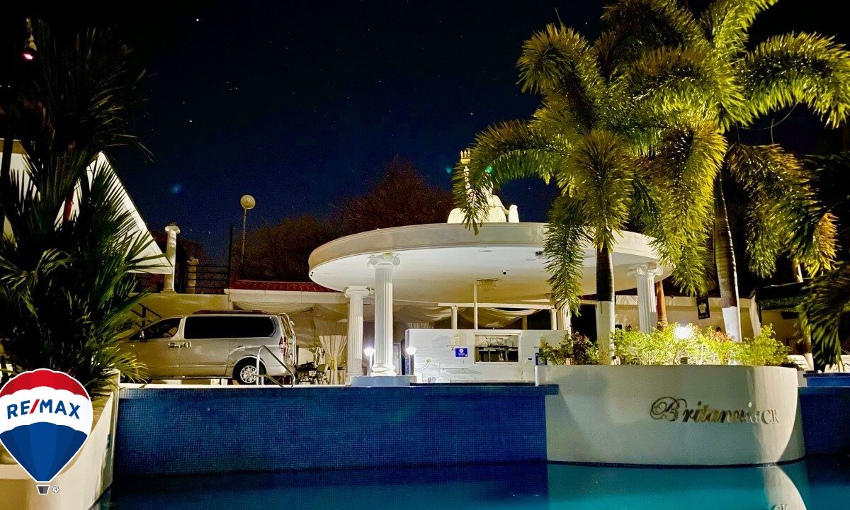 Hotel - B&B for sale in Tarcoles Costa Rica