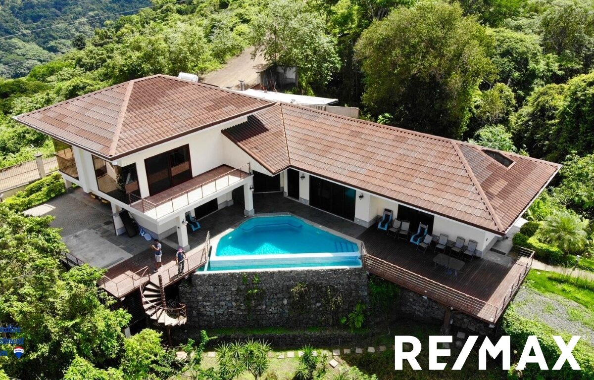 Homes for sale in Hermosa Beach Costa Rica