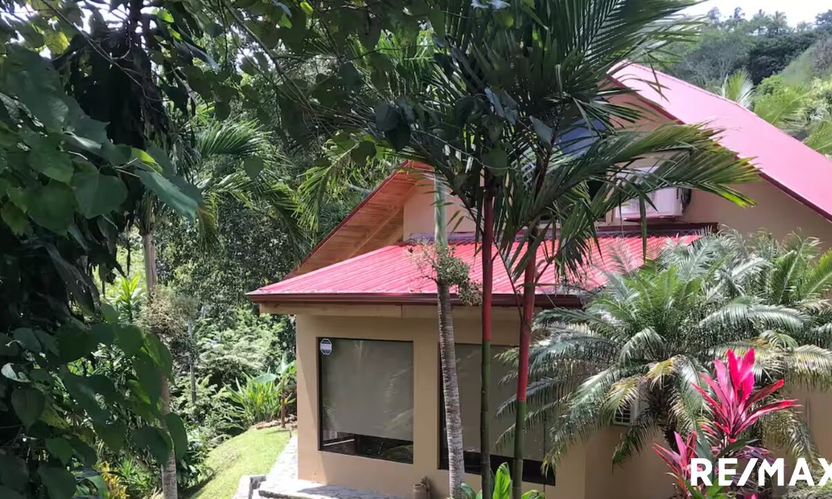 Homes for sale in Hermosa Beach Costa Rica