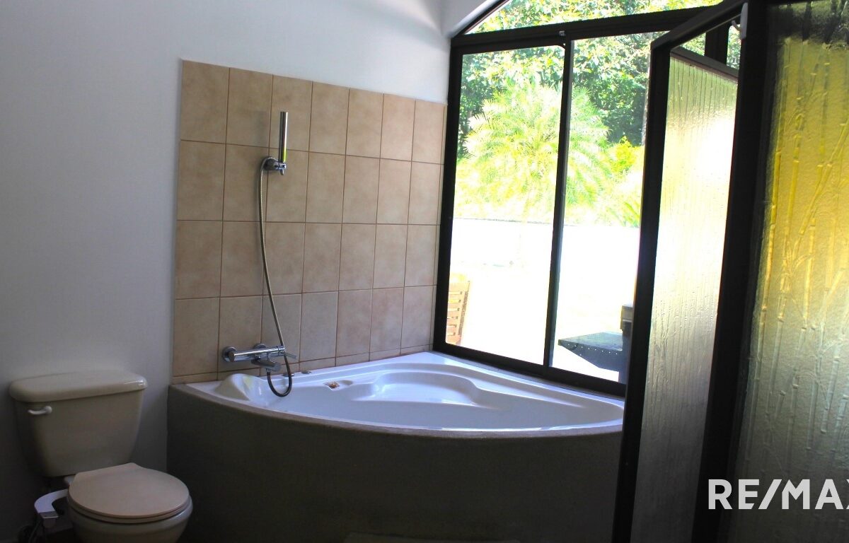 Homes for sale in Esterillos Costa Rica