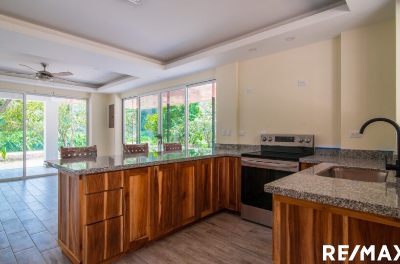 Homes for sale in Hermosa Beach Costa Rica