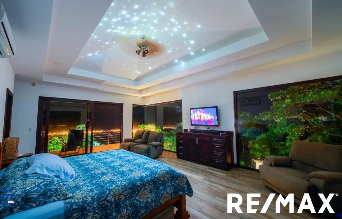 Homes for sale in Hermosa Beach Costa Rica