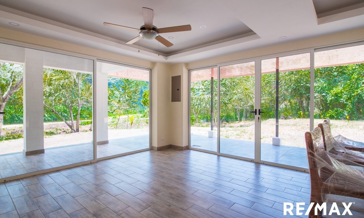 Homes for sale in Hermosa Beach Costa Rica