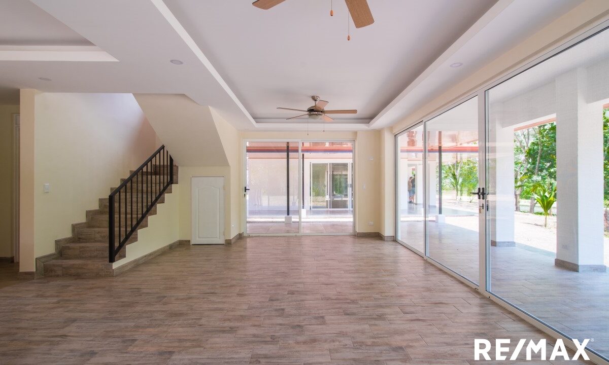 Homes for sale in Hermosa Beach Costa Rica