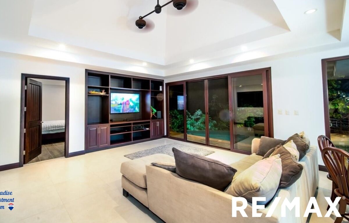 Homes for sale in Hermosa Beach Costa Rica