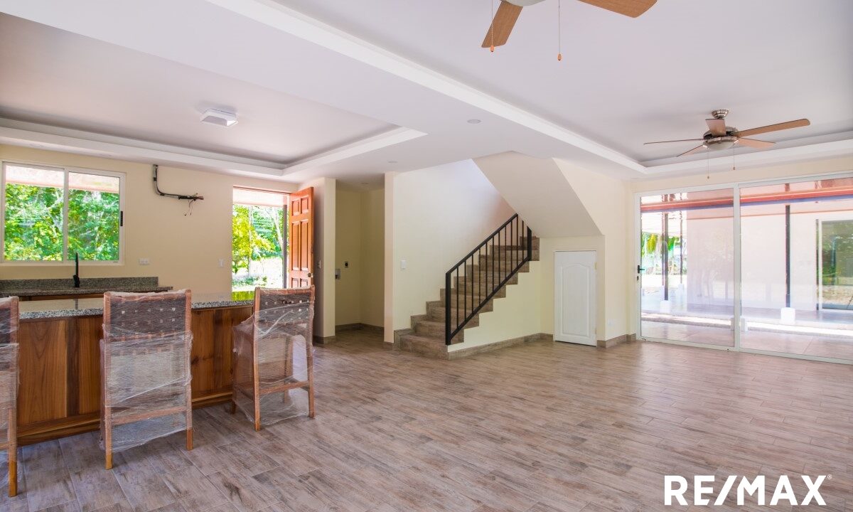 Homes for sale in Hermosa Beach Costa Rica