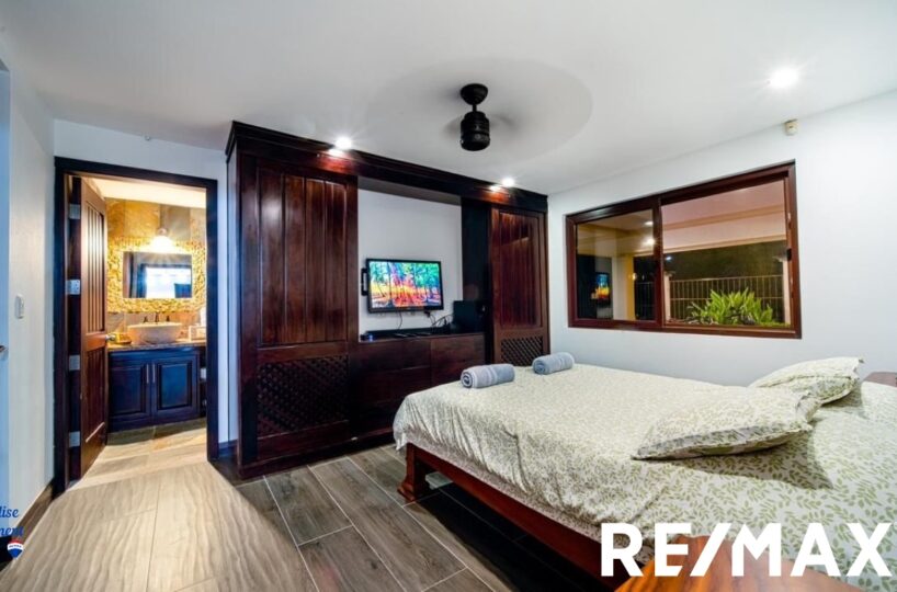 Homes for sale in Hermosa Beach Costa Rica