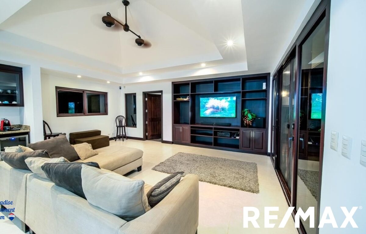 Homes for sale in Hermosa Beach Costa Rica