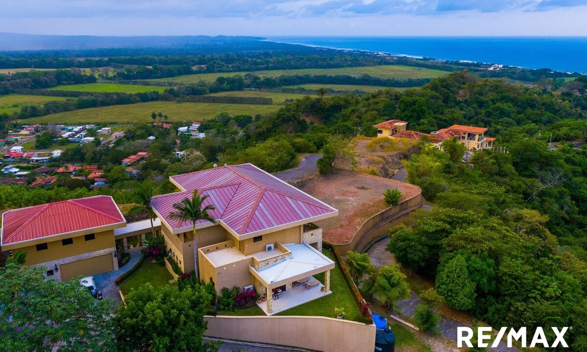 Homes for sale in Hermosa Beach Costa Rica