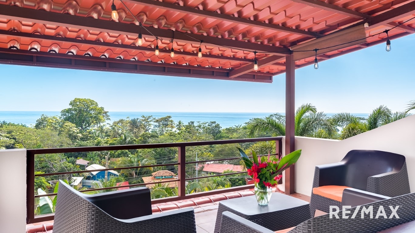 Homes for sale in Hermosa Beach Costa Rica