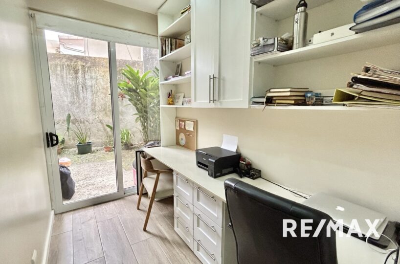 CommercialHotel - B&B for sale in Jaco Beach Costa Rica