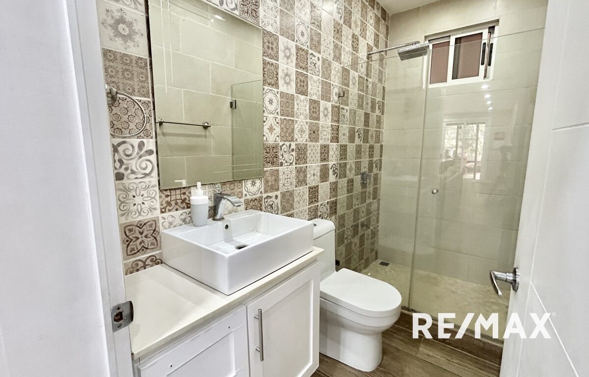 CommercialHotel - B&B for sale in Jaco Beach Costa Rica