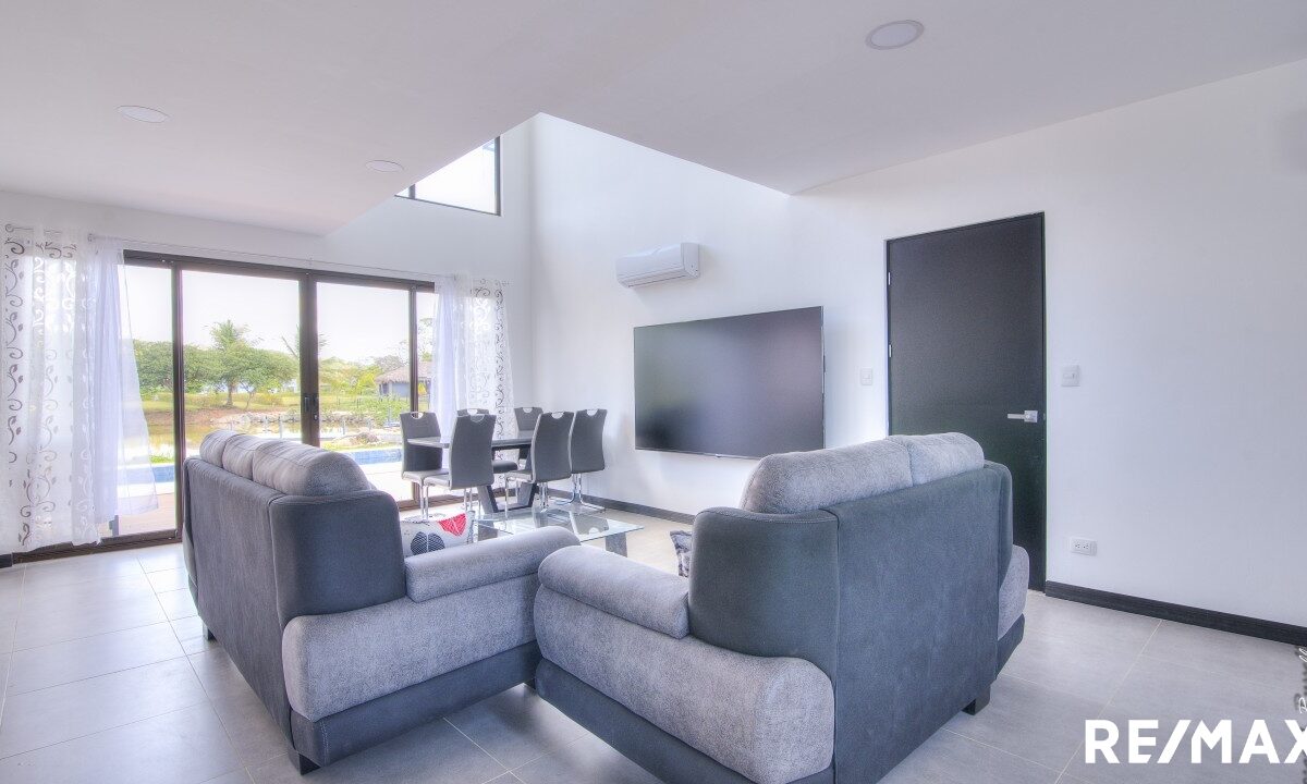 Homes for sale in Hermosa Beach Costa Rica