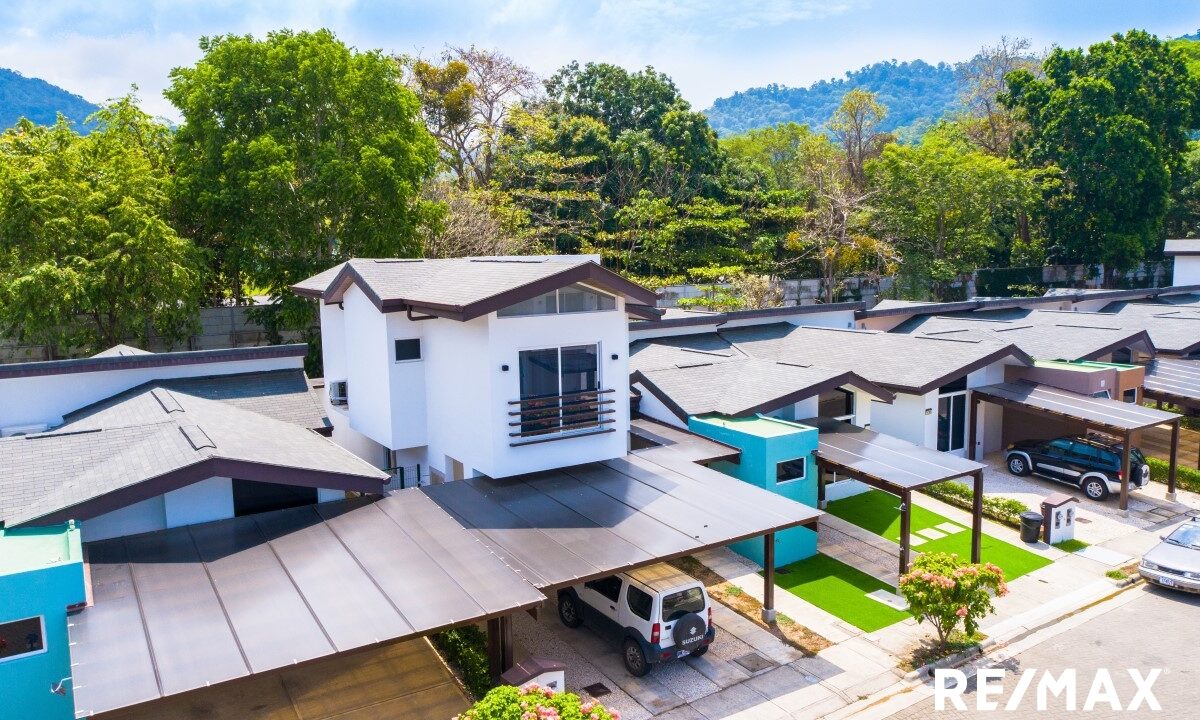 Homes for sale in Jaco Beach Costa Rica