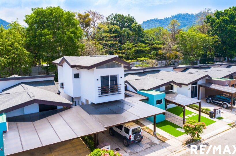 Homes for sale in Jaco Beach Costa Rica