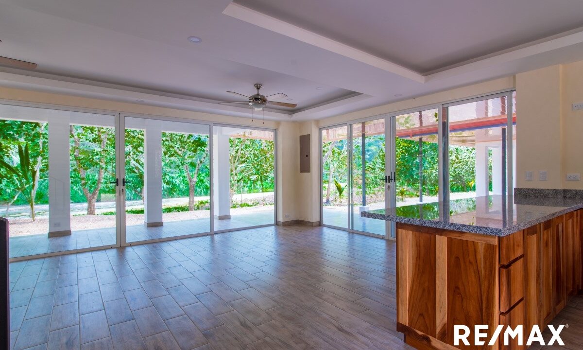 Homes for sale in Hermosa Beach Costa Rica