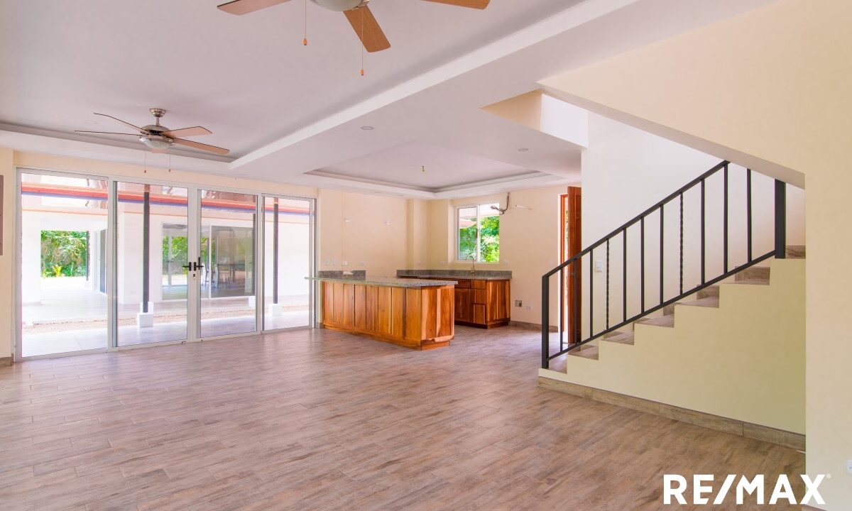 Homes for sale in Hermosa Beach Costa Rica