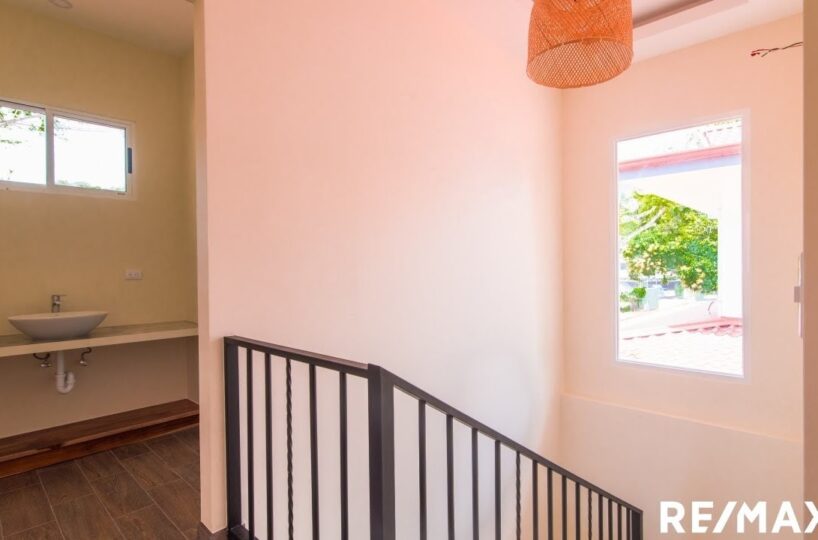 Homes for sale in Hermosa Beach Costa Rica