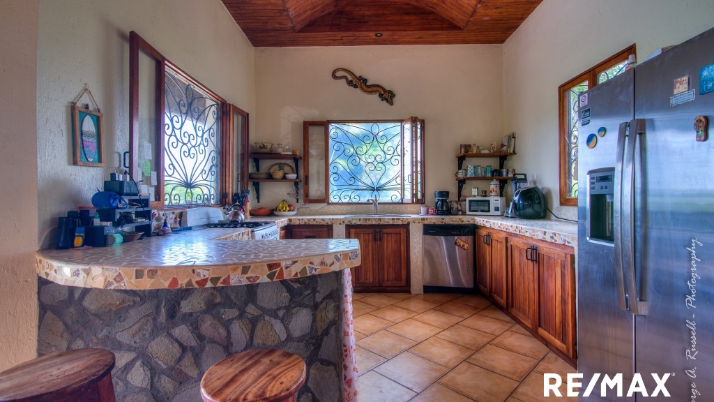 Building Lots for sale in Hermosa Beach Costa Rica