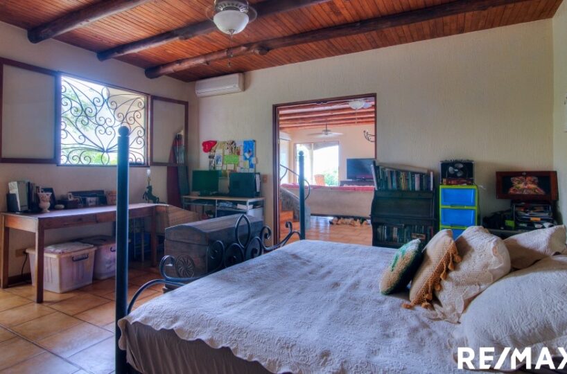 Building Lots for sale in Hermosa Beach Costa Rica