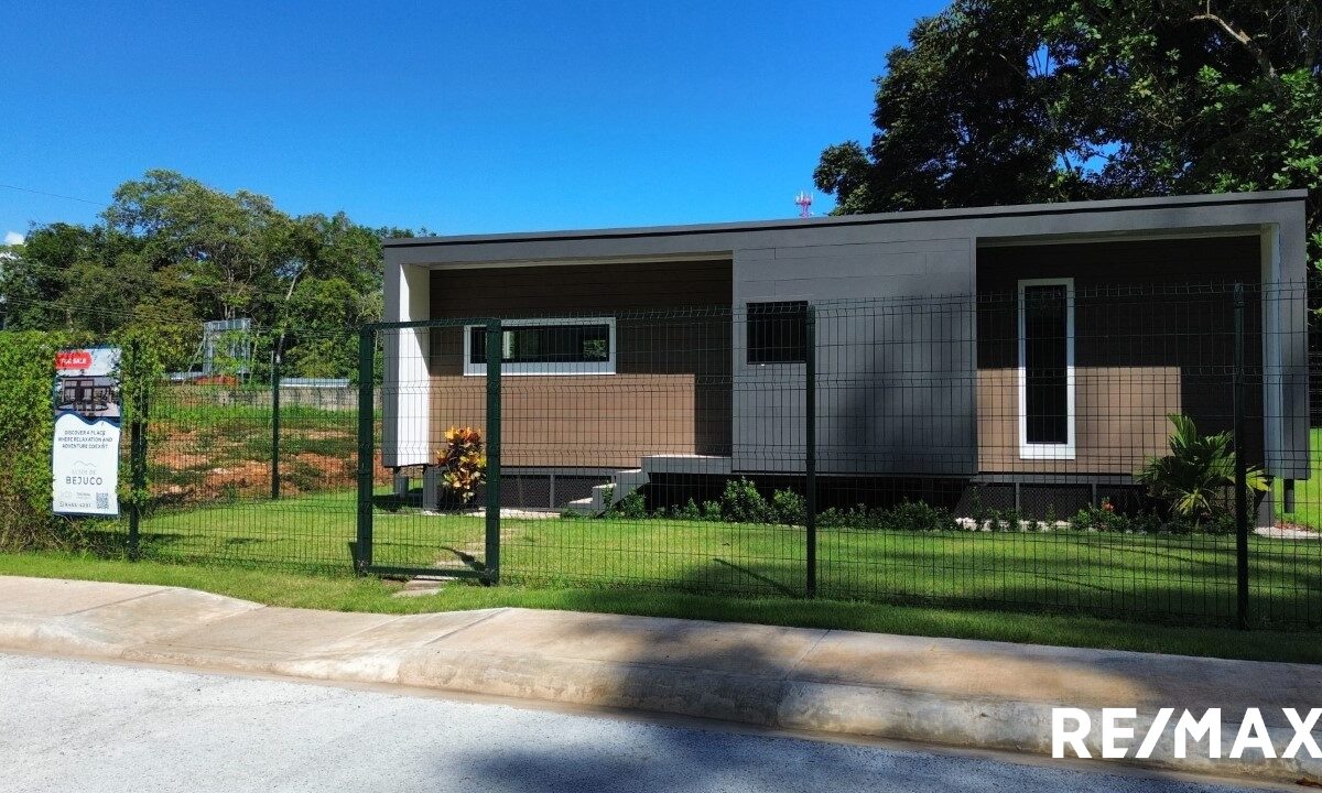 Homes for sale in Parrita Costa Rica