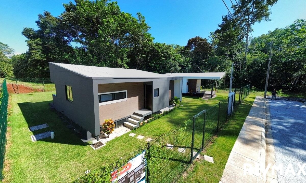 Homes for sale in Parrita Costa Rica