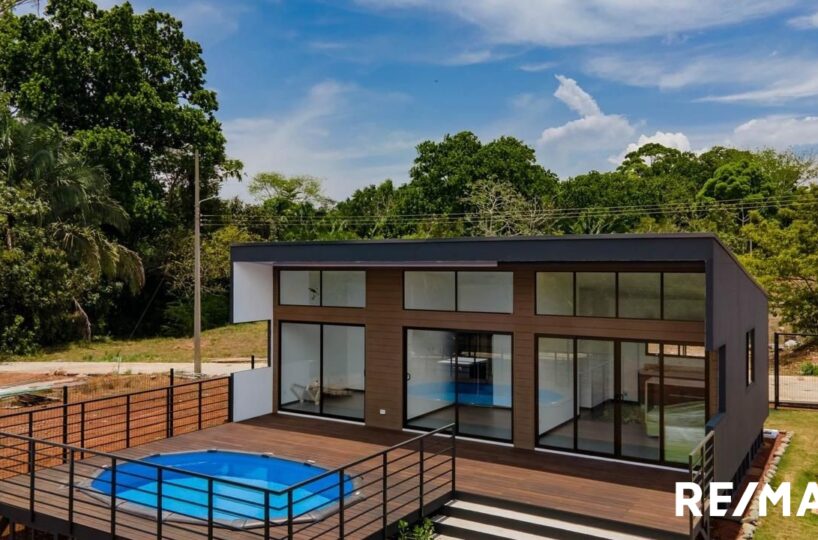 Homes for sale in Parrita Costa Rica