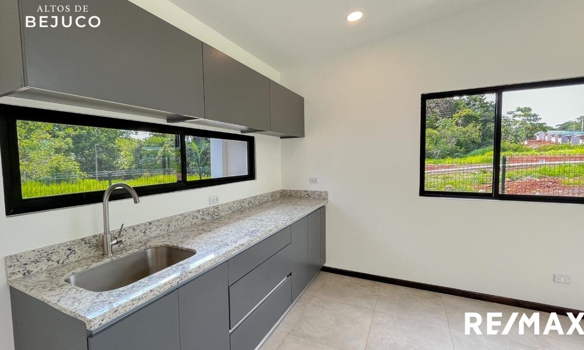 Homes for sale in Parrita Costa Rica