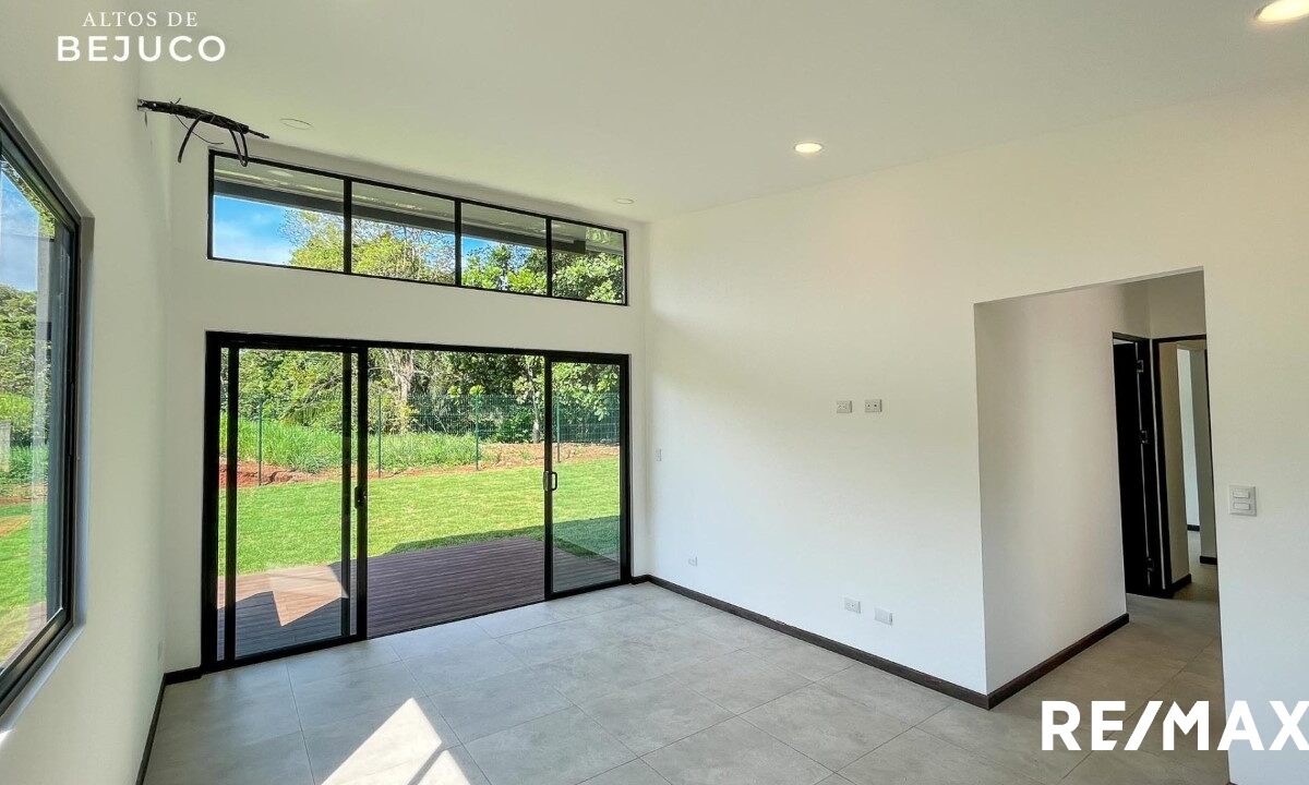 Homes for sale in Parrita Costa Rica